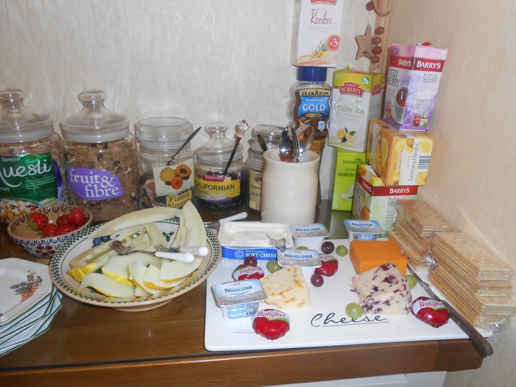 Moonarch Bed And Breakfast Κίλκενι Εξωτερικό φωτογραφία